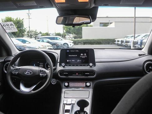 Certified 2023 Hyundai Kona SE FWD image 16