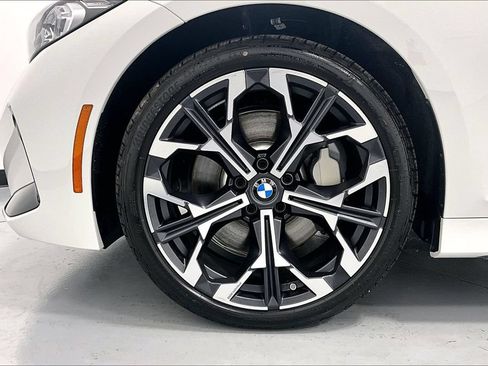 New 2026 BMW 330i xDrive Sedan w/ M Sport Package AWD/4WD image 30