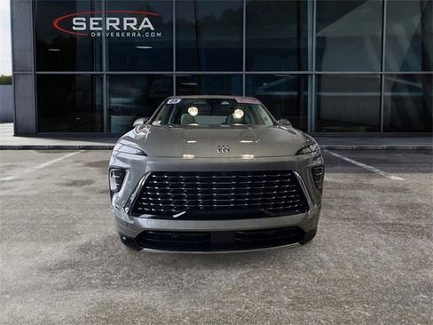 Used 2025 Buick Enclave Avenir w/ Super Cruise Package image 6