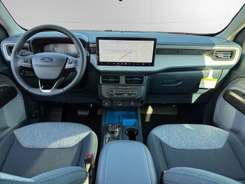 New 2026 Ford Maverick XLT w/ XLT Luxury Package FWD image 12