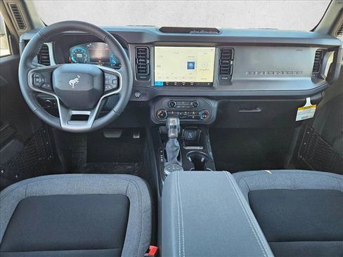 New 2025 Ford Bronco Big Bend image 14