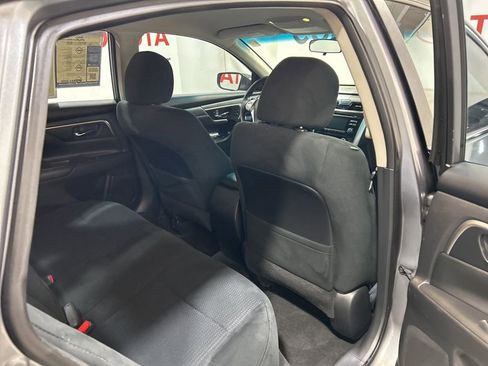 Used 2015 Nissan Altima 2.5 SV image 15