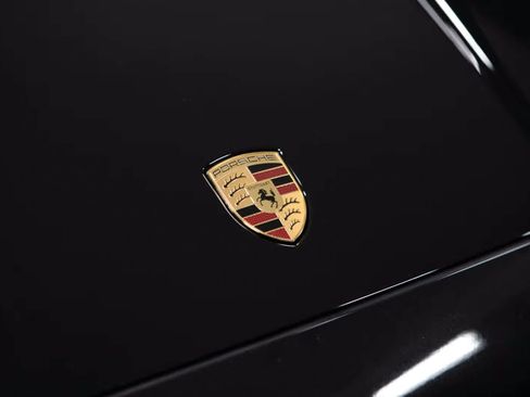 Certified 2026 Porsche Cayenne AWD/4WD image 17