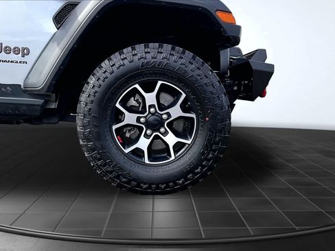 Used 2020 Jeep Wrangler Rubicon AWD/4WD image 33