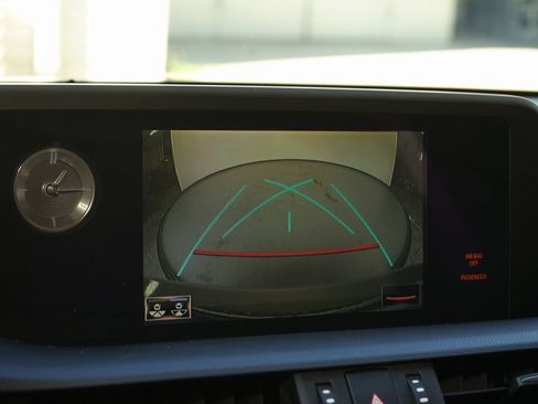 Used 2021 Lexus ES 350 w/ Premium Package image 15