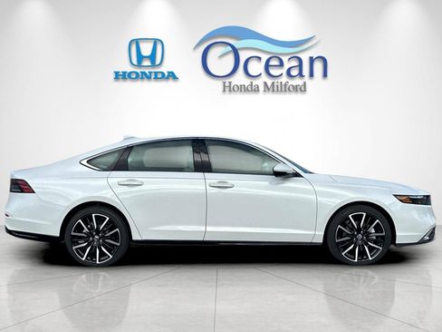New 2026 Honda Accord Touring image 6