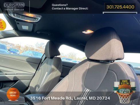 Used 2025 Hyundai Elantra Sport image 17