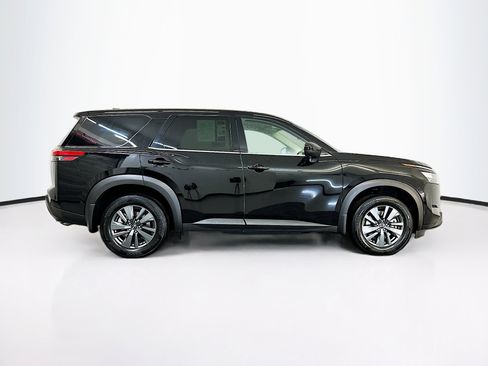 Used 2024 Nissan Pathfinder S AWD/4WD image 10