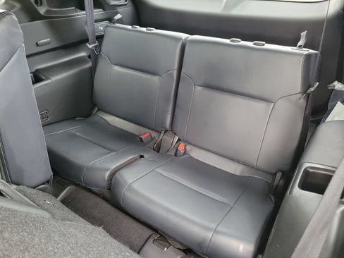 Used 2024 Mitsubishi Outlander SE FWD image 16