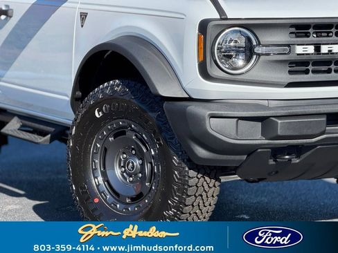 New 2025 Ford Bronco 2-Door w/ Sasquatch Package image 3