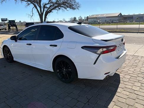 Used 2022 Toyota Camry Nightshade image 4