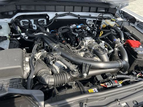 New 2026 Ford Bronco Outer Banks AWD/4WD image 27
