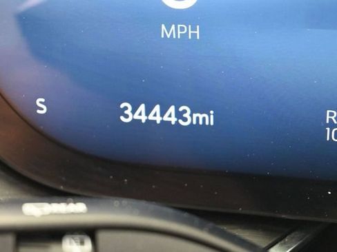 Used 2024 Buick Envision Preferred AWD/4WD image 30