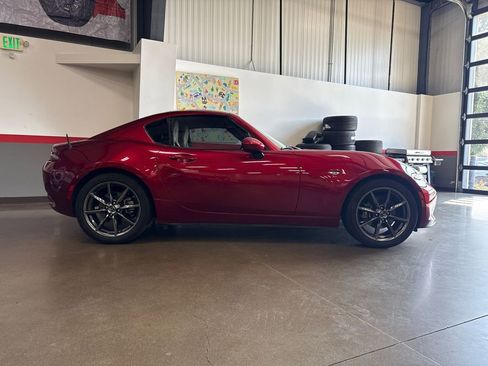 Used 2019 MAZDA MX-5 Miata RF Grand Touring w/ Interior Package image 32
