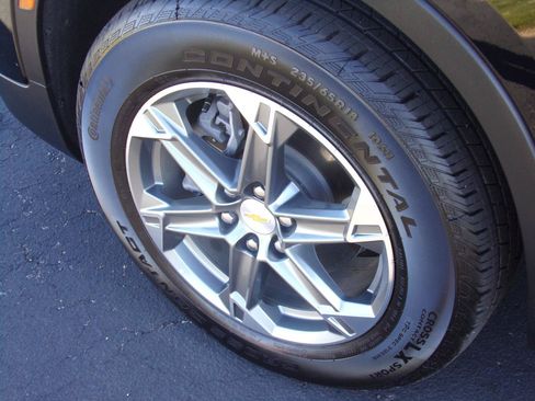 Used 2024 Chevrolet Blazer LT w/ Convenience Package FWD image 9