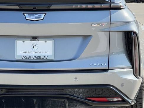 New 2026 Cadillac Lyriq V image 5