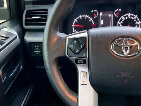 Used 2024 Toyota 4Runner SR5 image 22