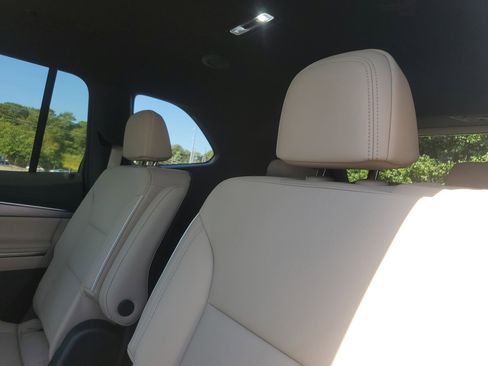 New 2026 Buick Enclave Preferred image 9