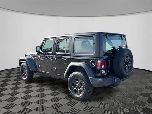Used 2022 Jeep Wrangler Unlimited Sport image 5