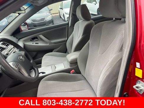 Used 2011 Toyota Camry LE FWD image 8