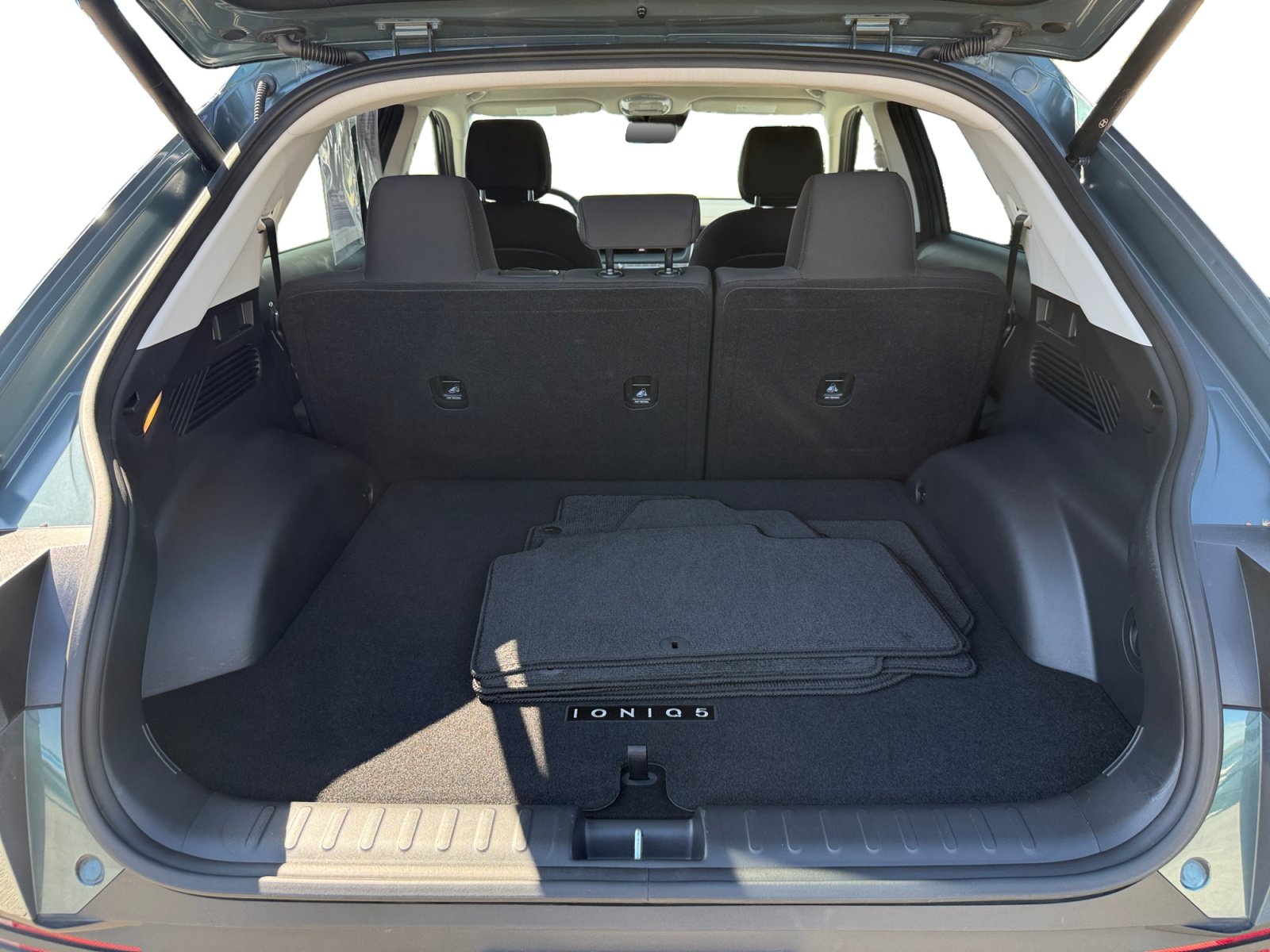 Certified 2024 Hyundai Ioniq 5 SEL RWD image 17