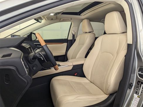 Used 2022 Lexus RX 350 FWD w/ Premium Package image 5