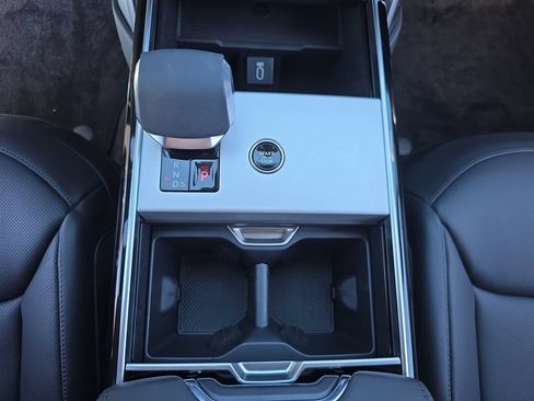 New 2026 Land Rover Range Rover SE AWD/4WD image 27