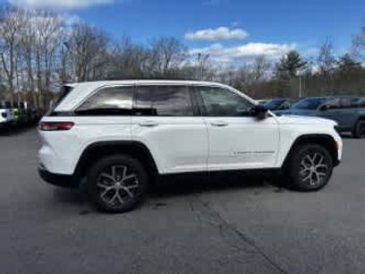 Used 2025 Jeep Grand Cherokee Limited w/ Trailer Tow Package