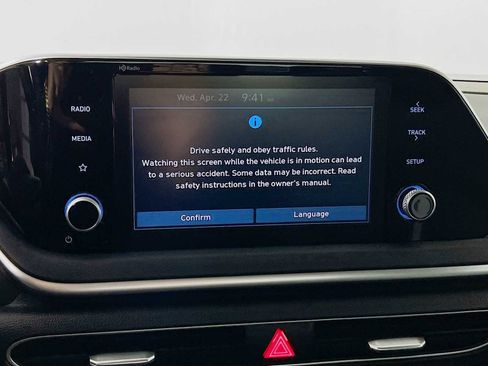 Certified 2022 Hyundai Sonata SE w/ Cargo Package image 14