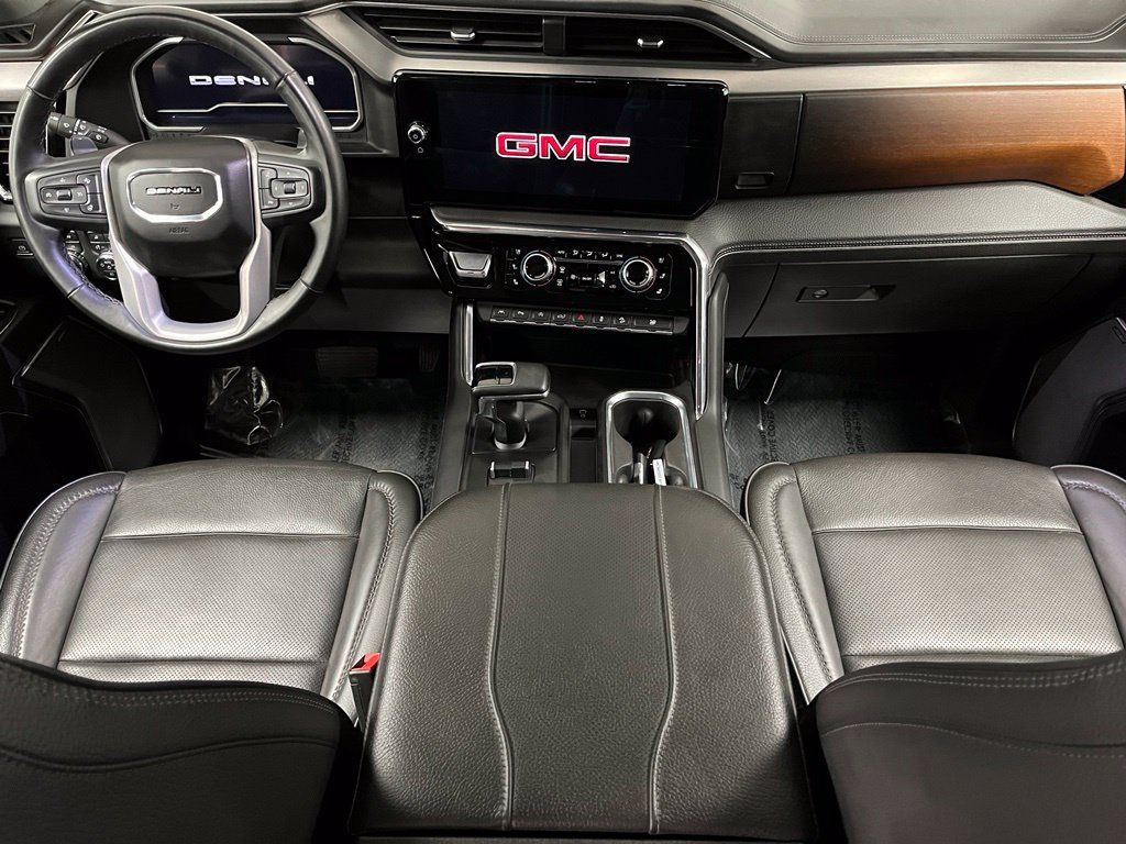 Used 2023 GMC Sierra 1500 Denali w/ Denali Reserve Package AWD/4WD image 26