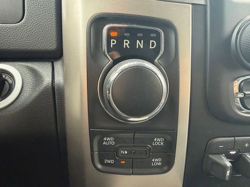 Used 2017 RAM 1500 Big Horn AWD/4WD image 24