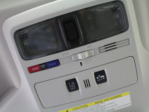 Used 2018 Subaru Forester 2.5i Touring image 13