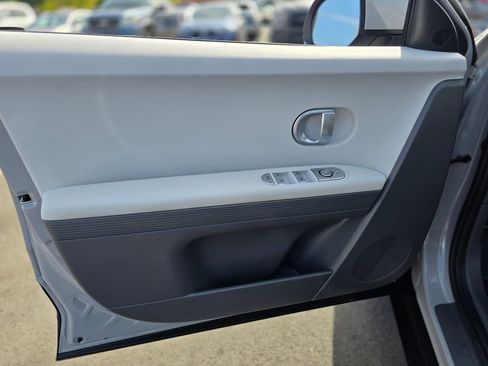 Certified 2024 Hyundai Ioniq 5 SE RWD image 20