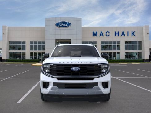 New 2026 Ford Expedition Max Platinum w/ Platinum Ultimate Package AWD/4WD image 6