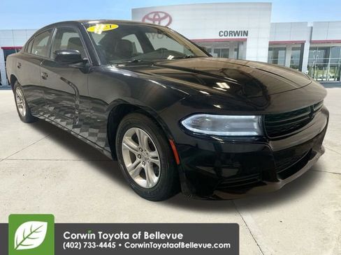 Used 2021 Dodge Charger SXT w/ Leather Interior Group image 1