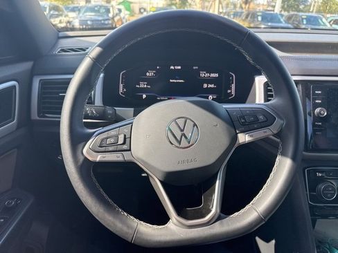 Used 2022 Volkswagen Atlas Cross Sport SE w/ Panoramic Sunroof Package image 20