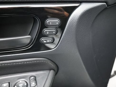 Used 2026 Honda Odyssey Touring image 13