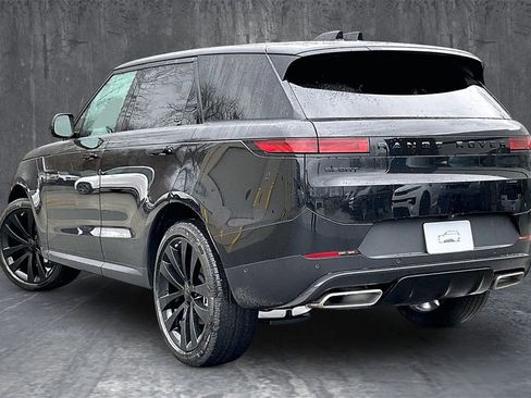 New 2026 Land Rover Range Rover Sport SE image 3