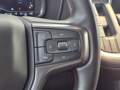 Used 2024 Chevrolet Suburban RST image 21