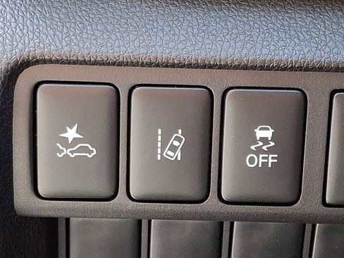 Used 2023 Mitsubishi Eclipse Cross LE image 26