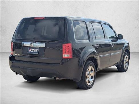 Used 2015 Honda Pilot LX image 5