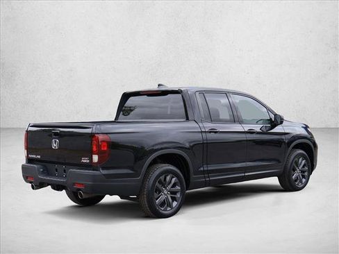 Used 2023 Honda Ridgeline Sport image 5