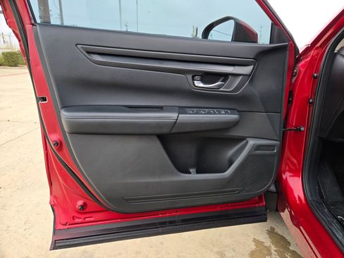 Used 2023 Honda CR-V EX image 11