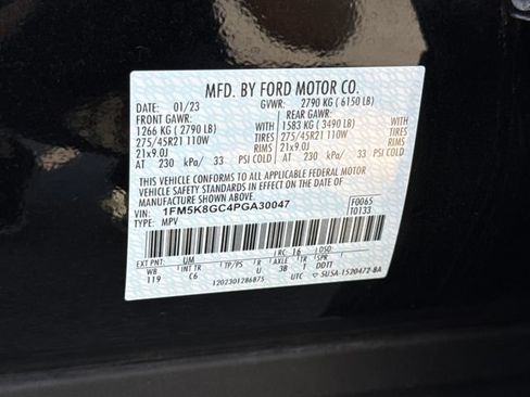 Used 2023 Ford Explorer ST w/ Equipment Group 401A AWD/4WD image 25