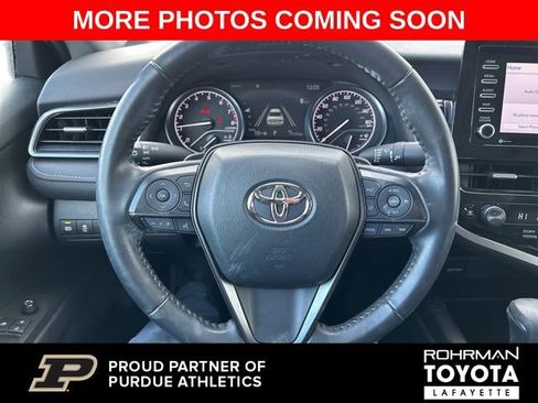 Used 2023 Toyota Camry SE image 8