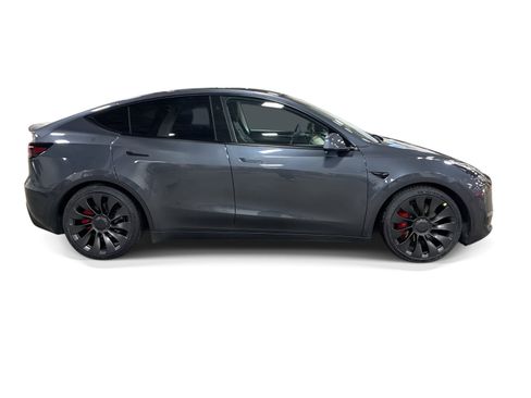 Certified 2023 Tesla Model Y Performance AWD/4WD image 7