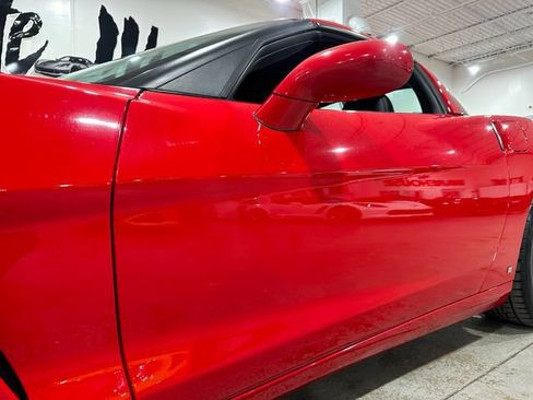 Used 2007 Chevrolet Corvette Coupe w/ Preferred Equipment Group RWD image 19