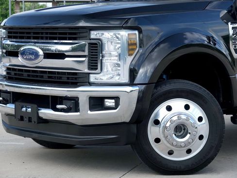 Used 2019 Ford F450 XLT w/ XLT Premium Package AWD/4WD image 8