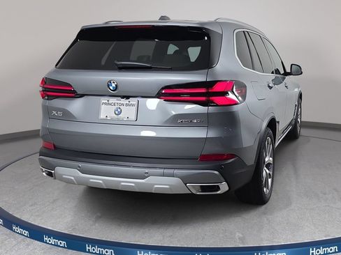 New 2026 BMW X5 xDrive40i w/ Premium Package AWD/4WD image 5