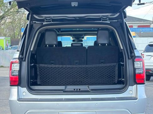 Used 2018 Ford Expedition Platinum image 9
